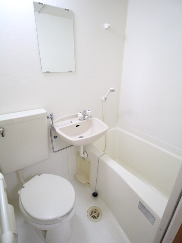 バス／シャワールーム等