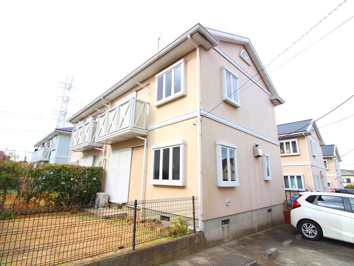 物件外観写真1　(外観写真)