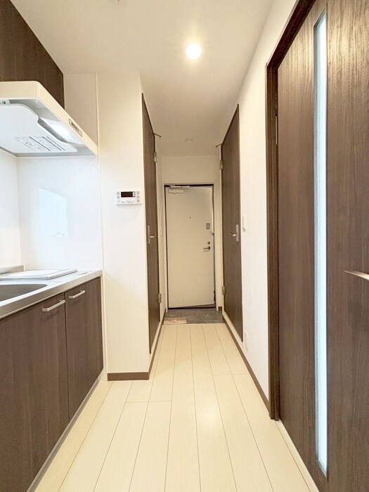 物件内観写真10　(廊下)