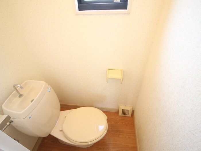 物件内観写真12　(トイレ)