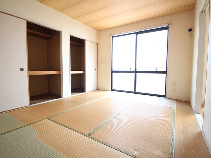 物件内観写真14　(居室)