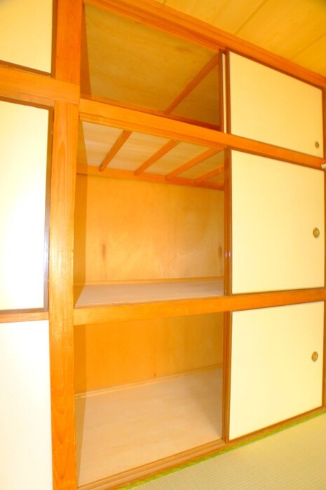 物件内観写真10　(収納)