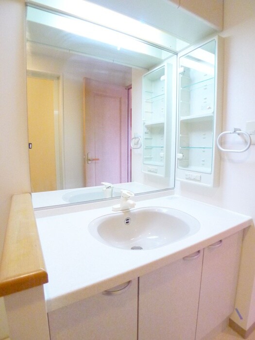 物件内観写真13　(洗面)