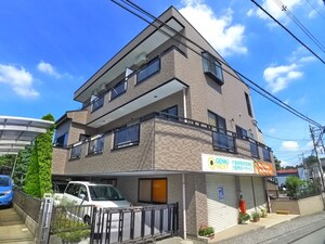 ＫＭコ－ト外観写真