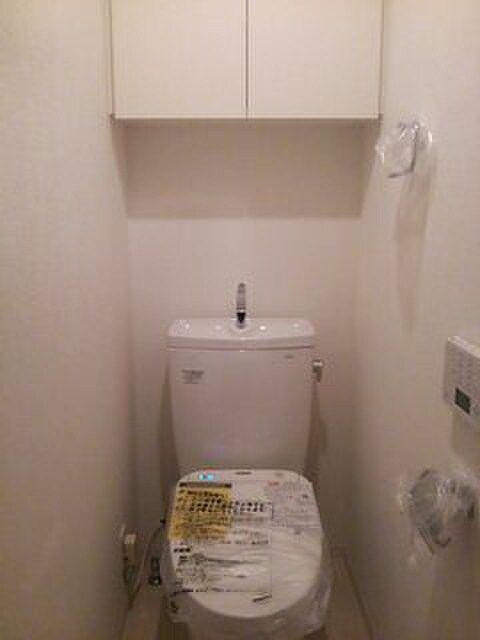 物件内観写真13　(トイレ)