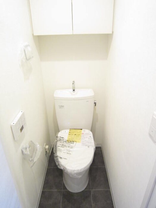 物件内観写真14　(トイレ)