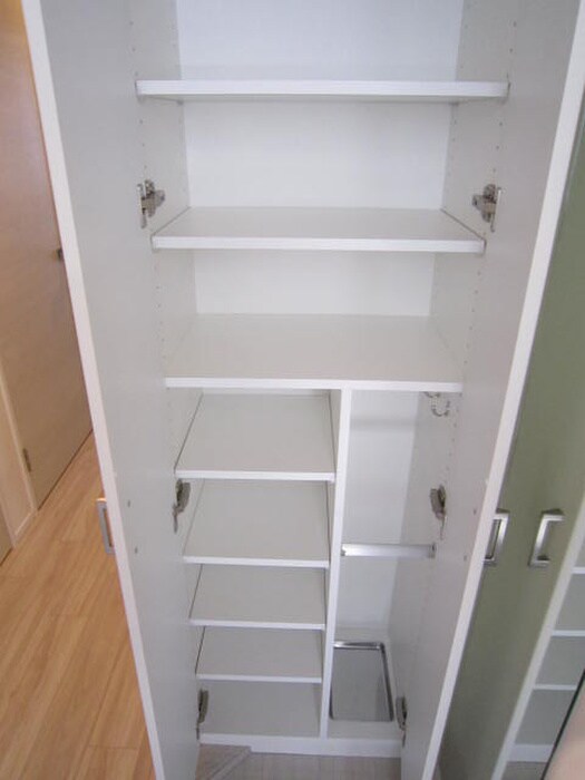 物件内観写真16　(靴箱)