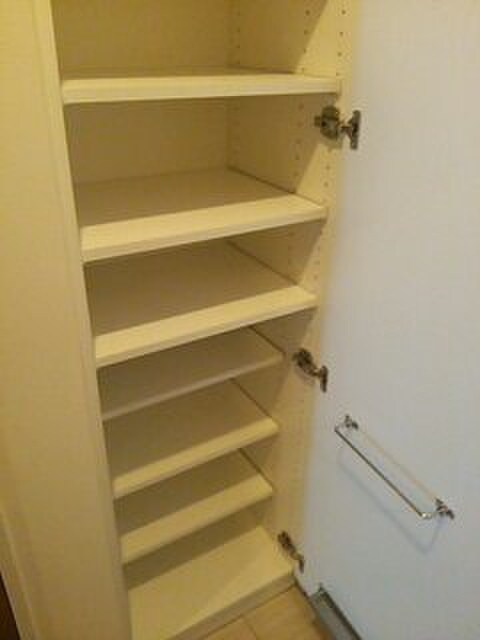 物件内観写真16　(靴箱)