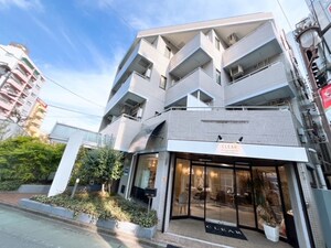 ユーコート府中外観写真