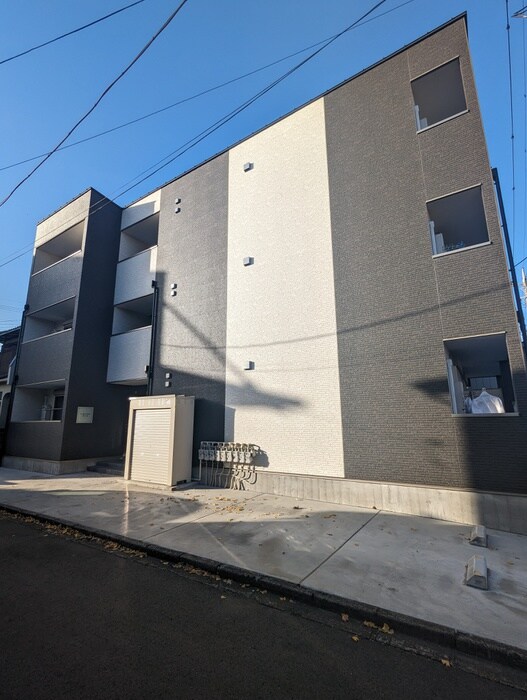 物件外観写真1　(外観写真)