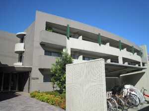 シャンゼリゼ鹿沼台外観写真