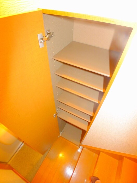 物件内観写真17　(靴箱)