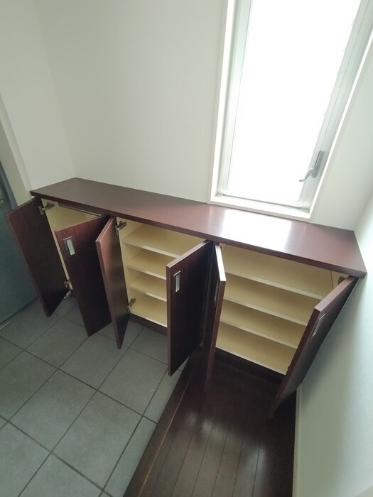 物件内観写真19　(靴箱)