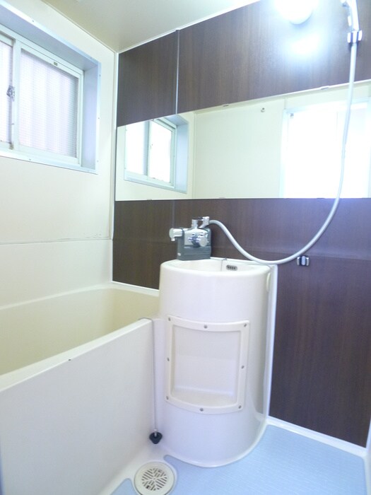 物件内観写真6　(バス／シャワールーム等)