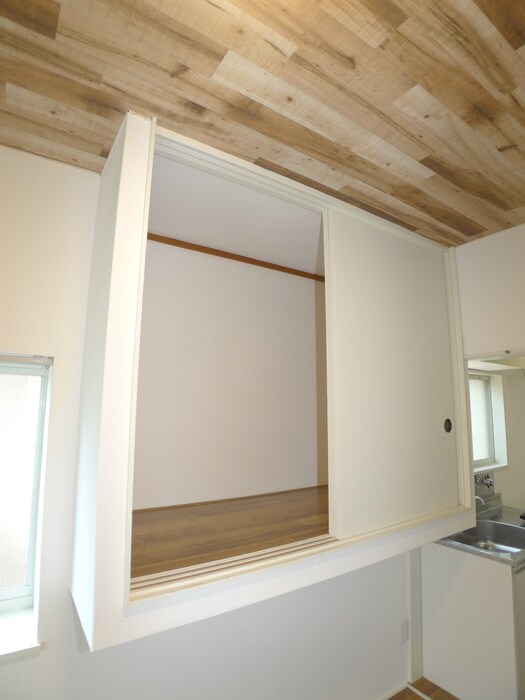 物件内観写真8　(収納)