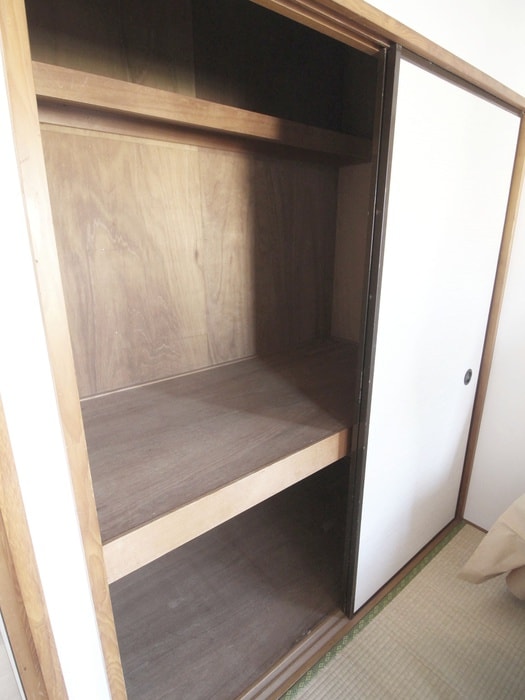 物件内観写真12　(収納)