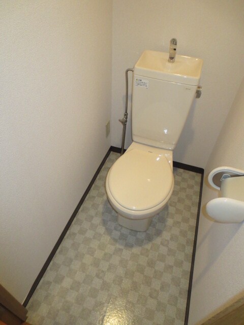 物件内観写真12　(トイレ)