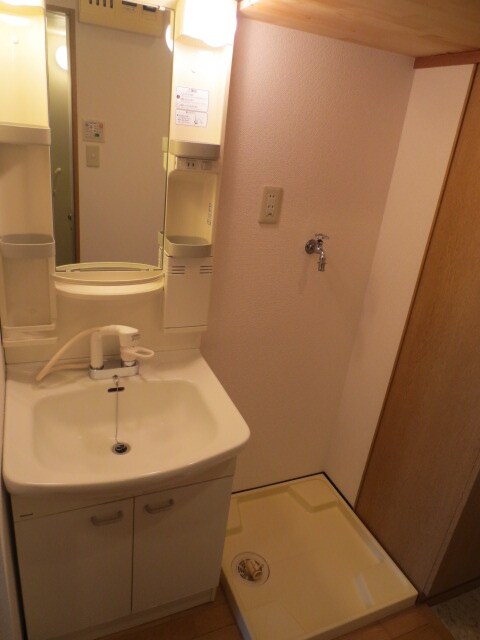 物件内観写真12　(洗面)