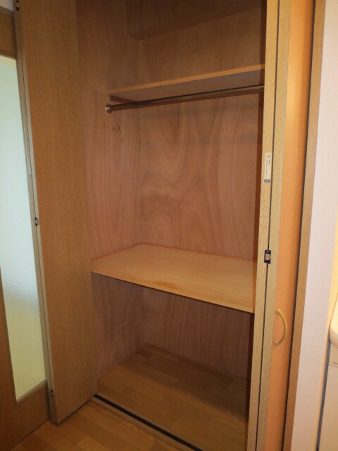 物件内観写真14　(収納)