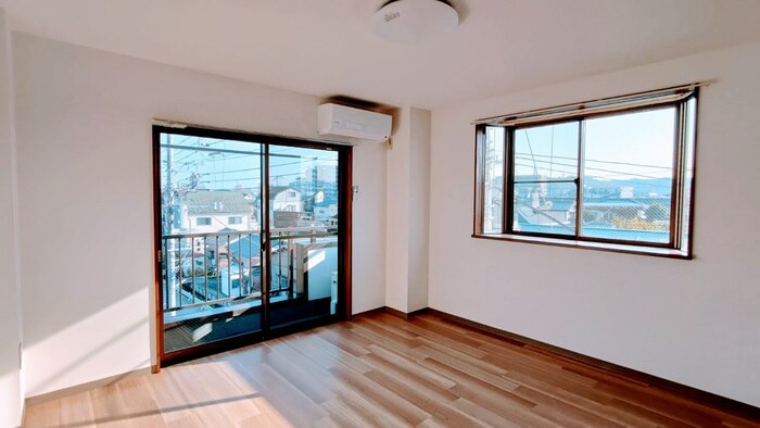 物件内観写真9　(居室)