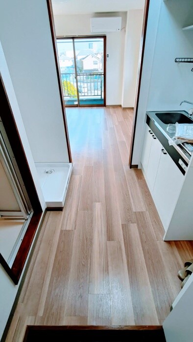 物件内観写真15　(玄関)