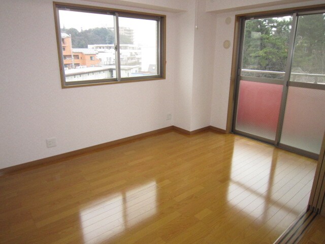 物件内観写真10　(内観写真)