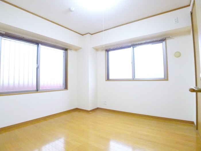 物件内観写真17　(居室)