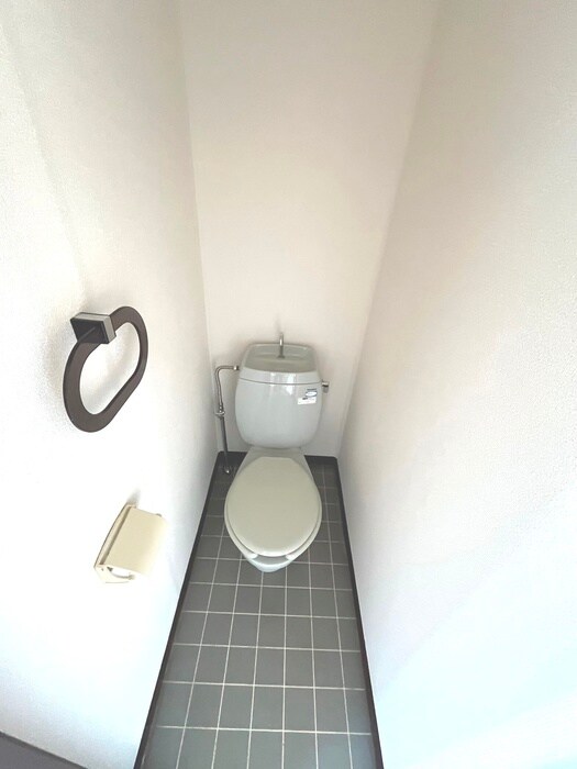 物件内観写真13　(トイレ)