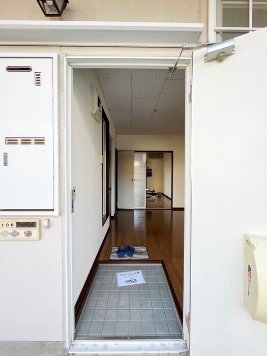 物件内観写真20　(玄関)