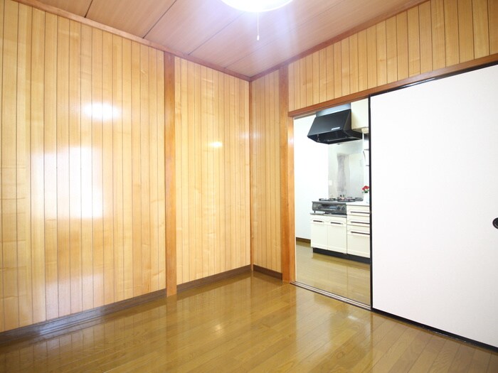 物件内観写真10　(居室)