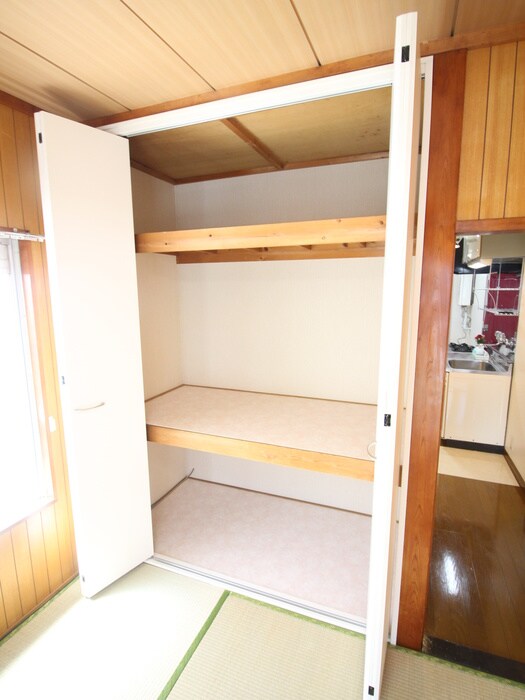 物件内観写真18　(収納)