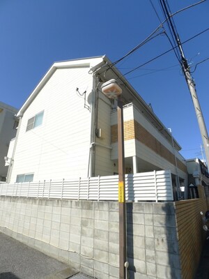 レオパレス青山外観写真