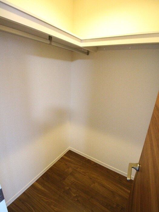 物件内観写真22　(収納)