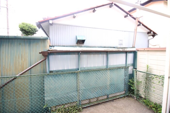 物件内観写真22　(室内からの展望)