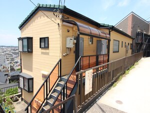 リ－ベ日吉外観写真