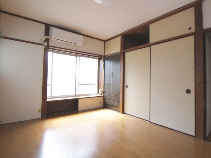 物件内観写真10　(居室)