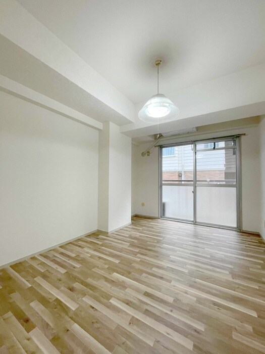 物件内観写真6　(居室)