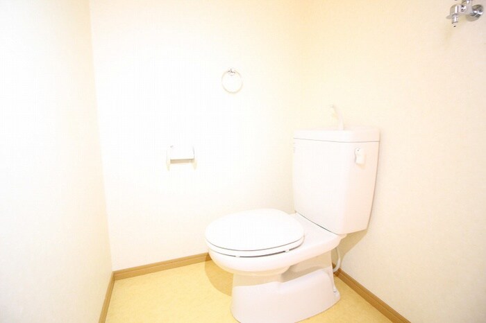 物件内観写真12　(トイレ)