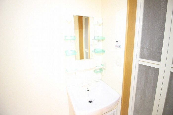 物件内観写真13　(洗面)