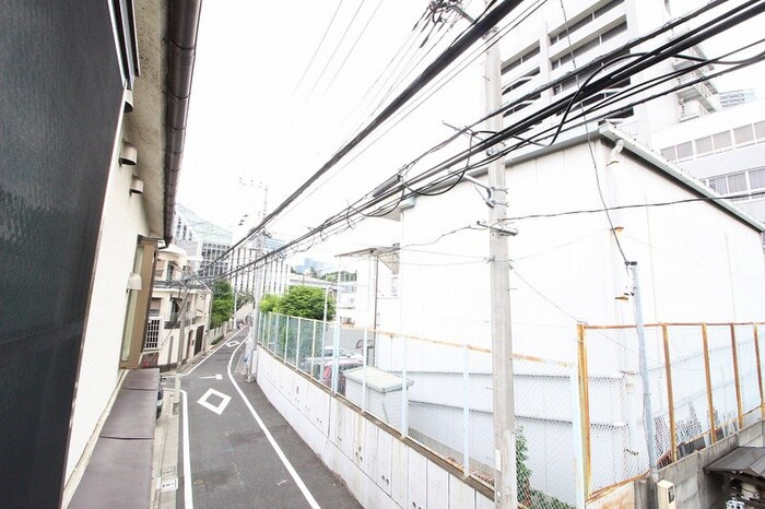 物件内観写真15　(室内からの展望)