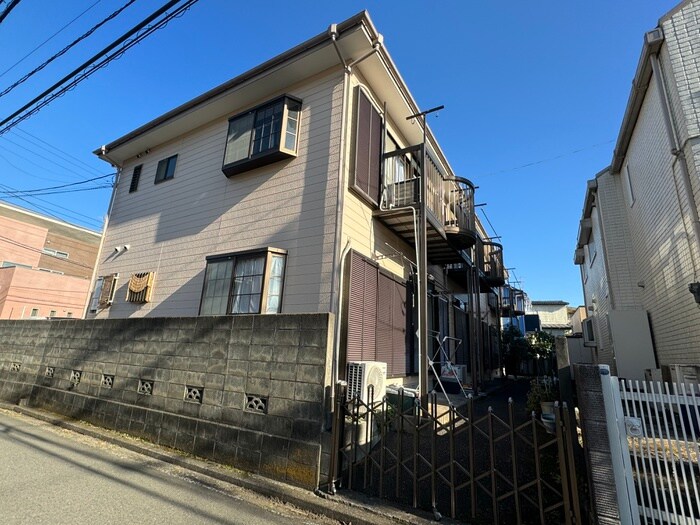 レジデンス数沢の物件外観写真