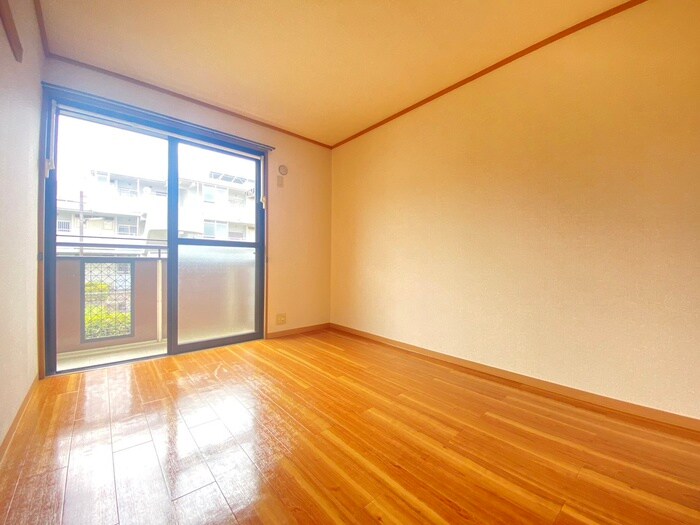 物件内観写真14　(居室)