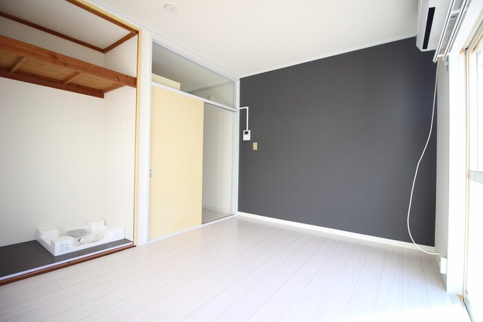 物件内観写真7　(居室)