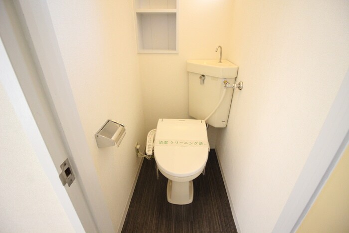 物件内観写真9　(トイレ)