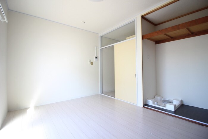 物件内観写真21　(居室)