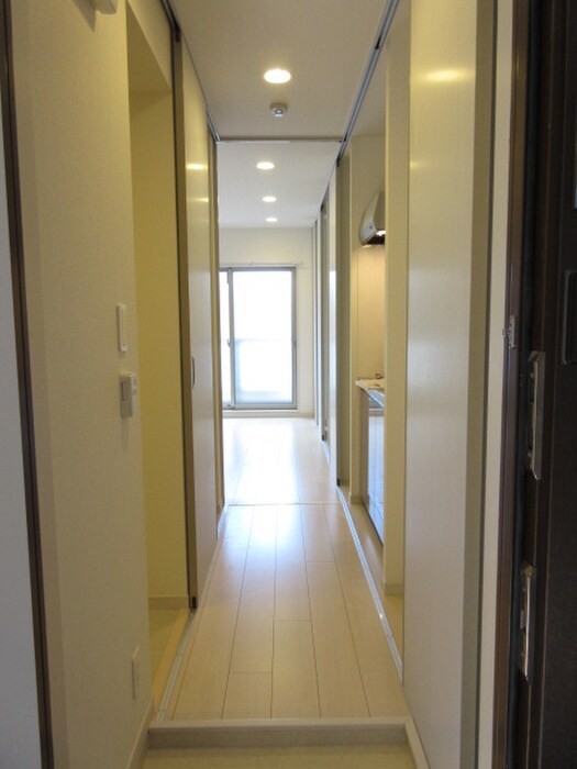 物件内観写真7　(廊下)