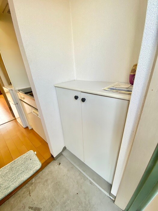 物件内観写真14　(靴箱)