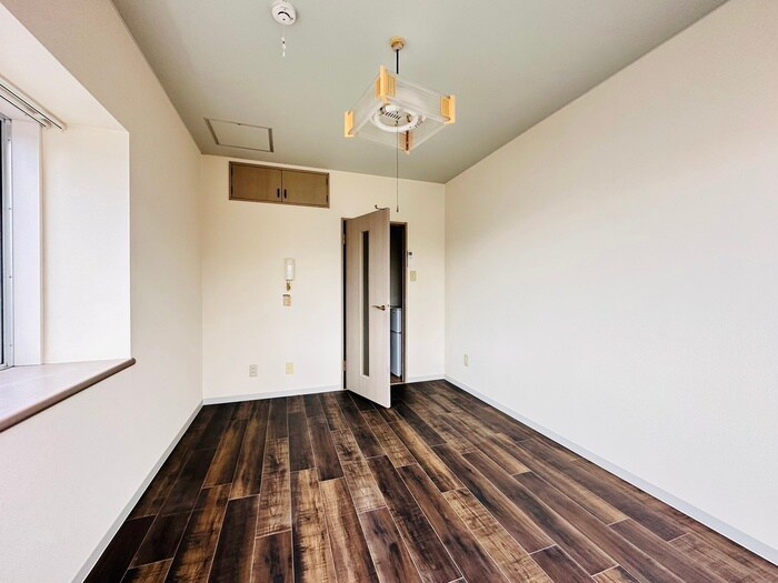 物件内観写真22　(居室)