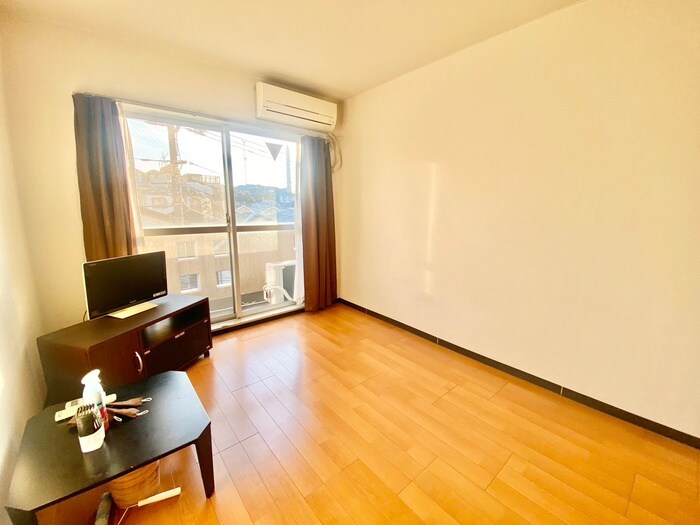 物件内観写真22　(居室)