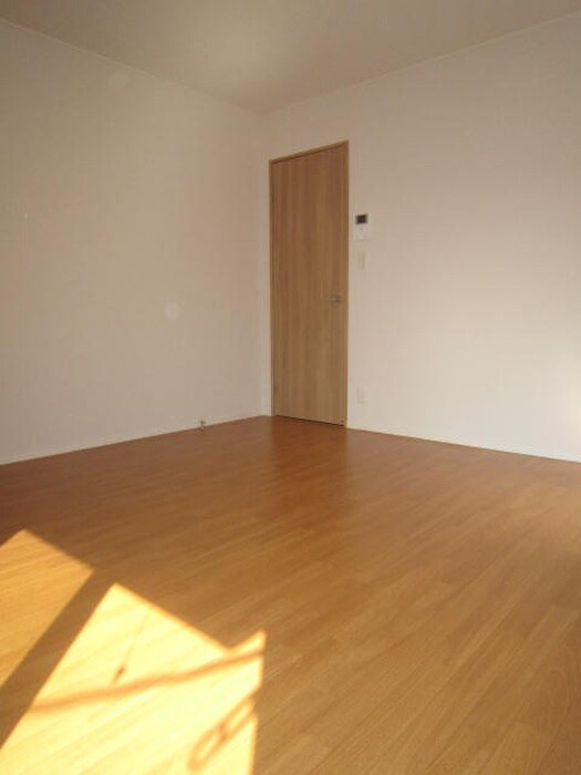 物件内観写真6　(居室)